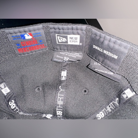 New Era 39Thirty Men’s Small-Medium fitted San Fransisco Giants Cap GUC - Picture 8 of 9